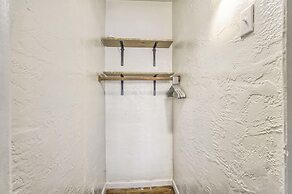 1BD Suite Trails & Garden of the Gods Dogs Welcome!