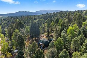 Crystal Cabin Pikes Peak Mountain w/ Wine Cellar