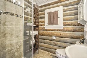 Wine Gazebopikes Peak Mountain Log Cabin for 2