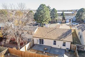 3bddog-friendlynear Shopping & Restaurants