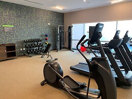 La Quinta Inn & Suites by Wyndham Galveston North at I-45