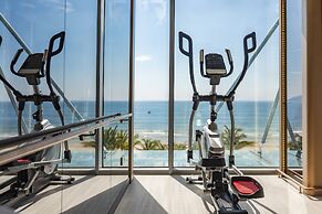 Le Sands Oceanfront Danang Hotel