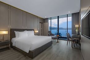 Le Sands Oceanfront Danang Hotel