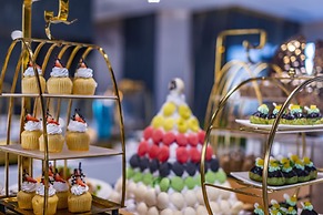 Le Sands Oceanfront Danang Hotel