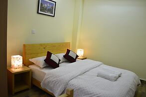 Tanani Newa Home - Makalu