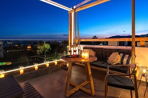 Pefkos Allure luxury Suites