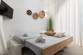 Pefkos Allure luxury Suites