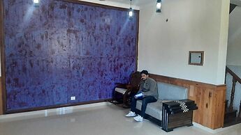 The Canadian Woods Resort