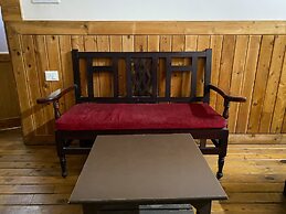 The Canadian Woods Resort