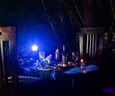 The Canadian Woods Resort