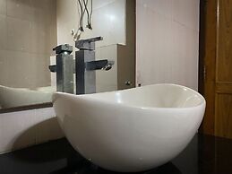 The Canadian Woods Resort