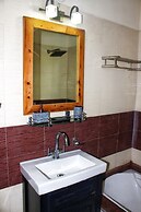 The Canadian Woods Resort