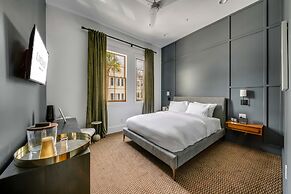 The Emerald Boutique Stays