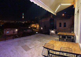 Zuwinasa House Hotel