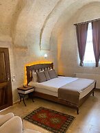 Zuwinasa House Hotel