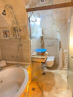 Zuwinasa House Hotel