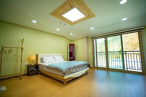 Yeosu Casagoni Pension