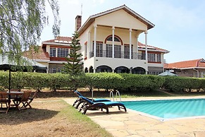 Kusyombunguo Hotel Lukenya