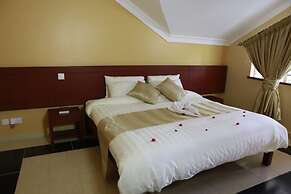 Kusyombunguo Hotel Lukenya