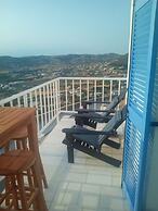Semi-detached House on the Heights of Parikia - Exceptional View of th