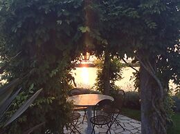 Beautiful Villa With Private Pool by Beahost