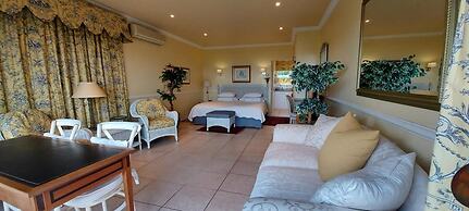 Roosboom Luxury Studio - With Sea View and Kitchen, Ideal for 2 Guests