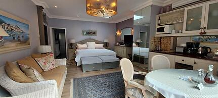 Platinum Suite With Private Terrace! For 2 Guests - Roosboom Luxury Ap