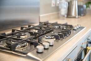 Six Bedroom New-build Detached House In Bicester