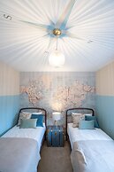 Six Bedroom New-build Detached House In Bicester