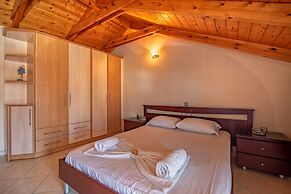 'helios Maisonette' In Laganas