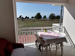 Apartment 7, First Floor