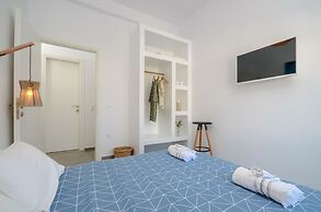 Aegean Jasmine - In The Center