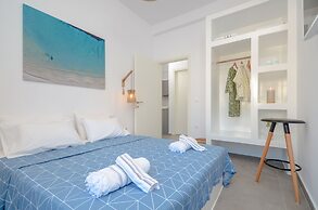 Aegean Jasmine - In The Center