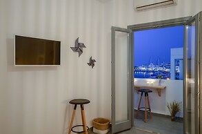 Aegean Jasmine - In The Center