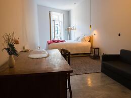 Missopo Guesthouse Opo