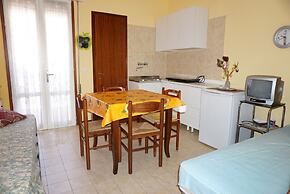 Studio With Balcony Near the Beach - Beahost