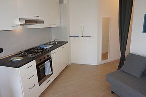 Beautiful Studio With sea View by Beahost Rentals