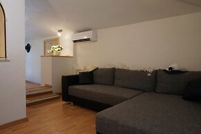 Lovely Semi-detached Villa With Private Garden in Lignano Riviera by B