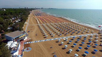 Lovely Semi-detached Villa With Private Garden in Lignano Riviera by B