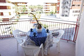 Cosy and Bright Residence With Swimming Pool With sea View by Beahost 