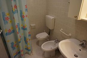 Cosy and Bright Residence With Swimming Pool With sea View by Beahost 