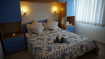 Great Apartment With a Gorgeous Terrace - Beahost