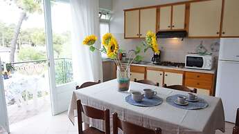 Fantastic Flat in a Quiet Villa With Terrace in Lignano Pineta by Beah