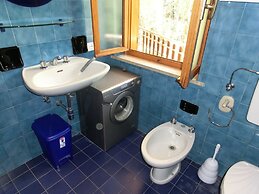 Fantastic Villa on two Floors With Garden and Swimming Pool by Beahost