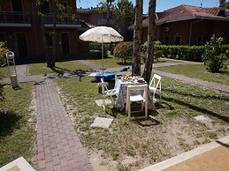 Spectacular Villa on two Floors With Garden and Pool by Beahost Rental