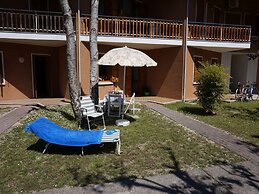 Spectacular Villa on two Floors With Garden and Pool by Beahost Rental