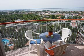Wonderful Studio With Swimming Pool, Spacious Terrace and sea View by 
