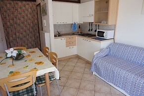 Very Nice Studio on the First Floor With Swimming Pool and sea View by