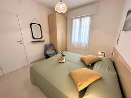 Relax in a Charming Flat With Garden