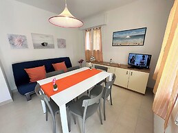 Relax in a Charming Flat With Garden